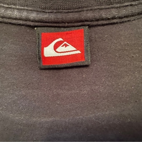 𝅺quiksilver Hawaiian Warrior Hawaii Flag Men Tee Shirt - Picture 7 of 7